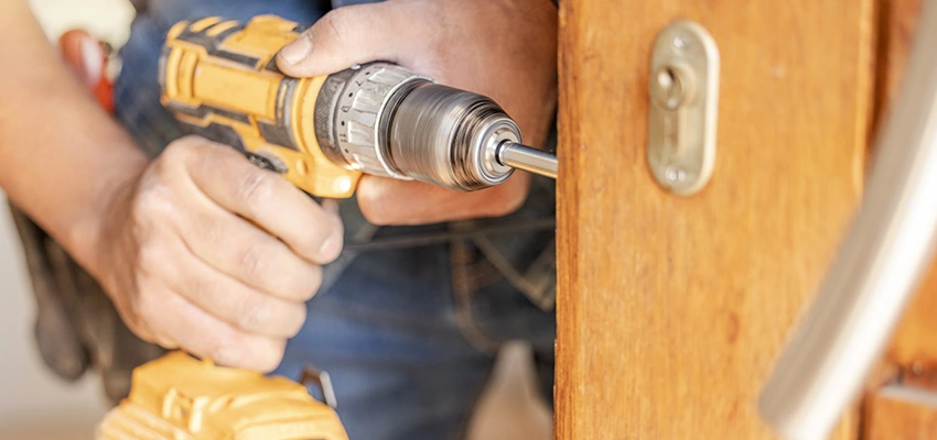 Eviction Locksmith in Corona, California