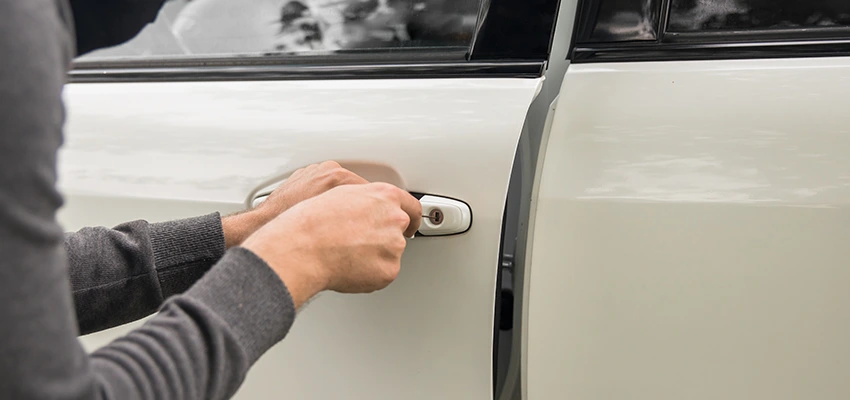 Unlock Car Door Service in Corona, CA